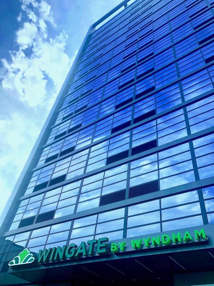 Wingate by Wyndham Long Island City