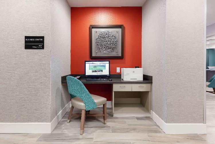 Hampton Inn Acwort