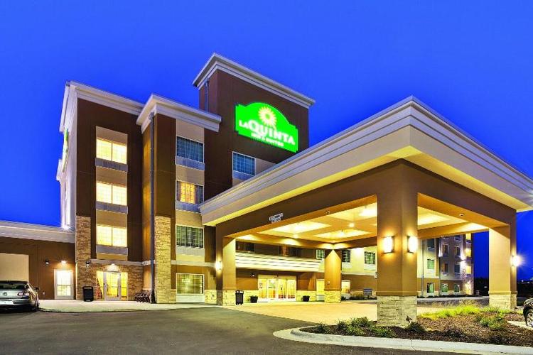 La Quinta Inn Suites By Wyndham Rochester