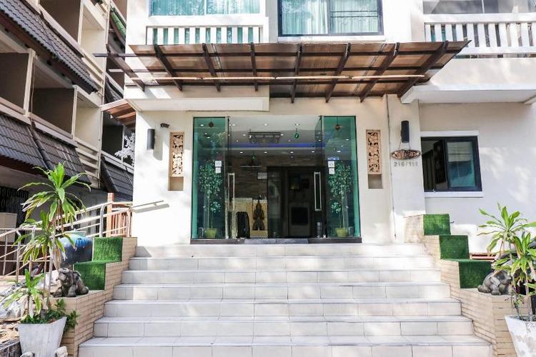 Natural Beach Hotel And Baan Sila