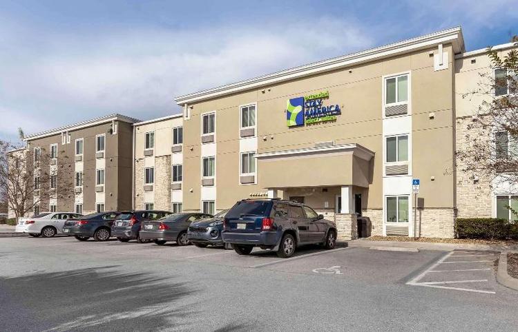 Woodspring Suites Orlando Airport