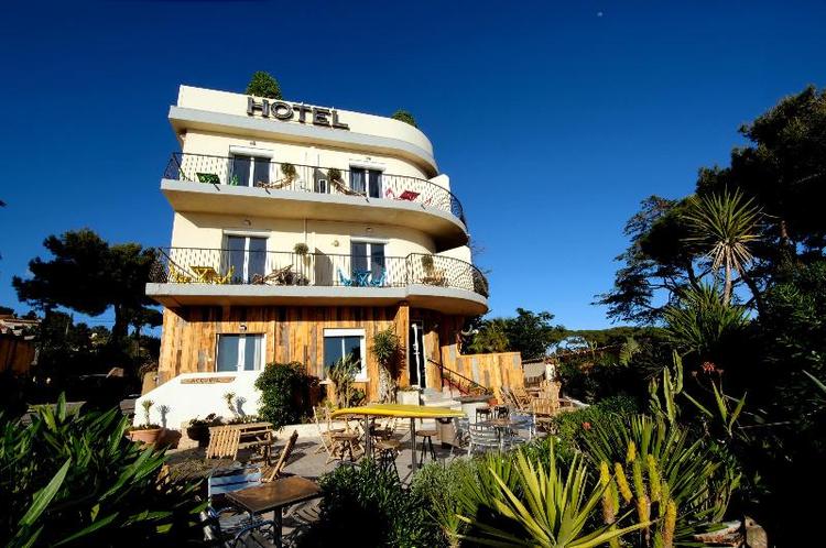 L’Almanarre Hotel