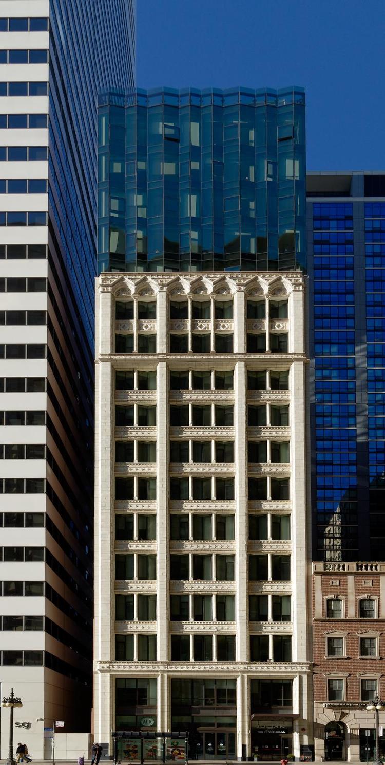 Arlo Chicago