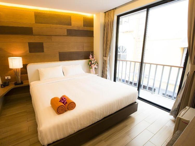 P 72 Hotel