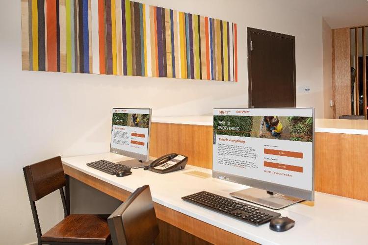 Holiday Inn Express & Suites Ely