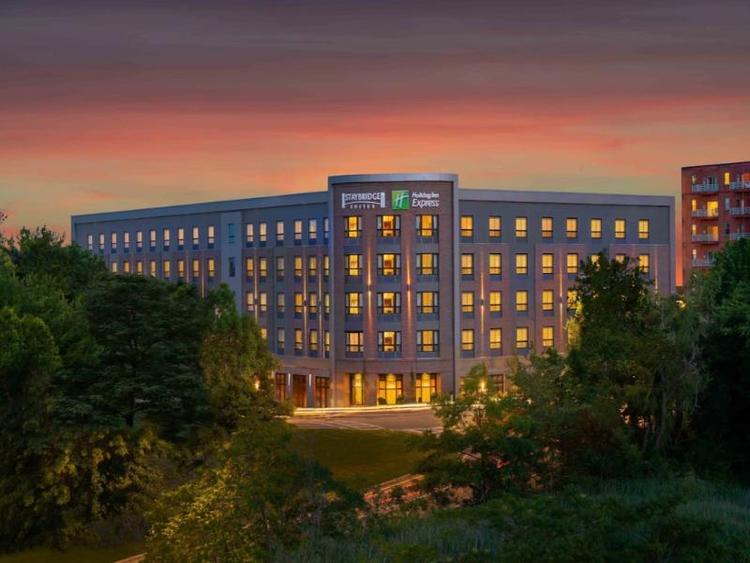 Holiday Inn Express Boston South - Quincy