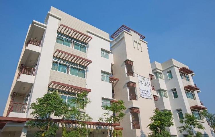 The Meet Green Apartment