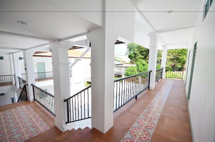 Sino Mansion