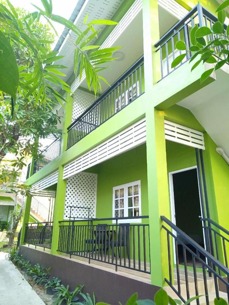 Khaolak C Nior Bungalows