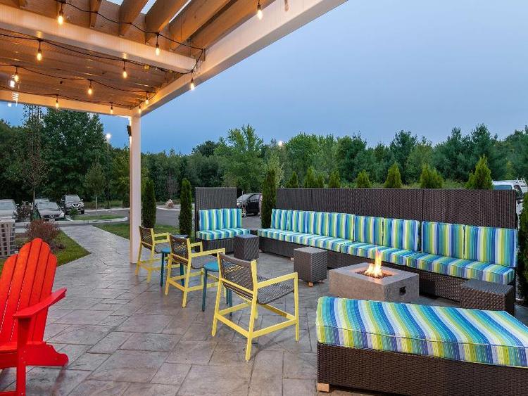 Home2 Suites Raynham Taunton