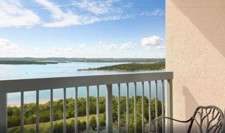 Chateau On The Lake Resort Spa And Convention Cent