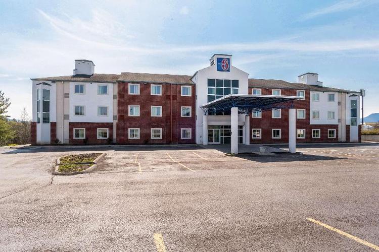 Motel 6 Newport