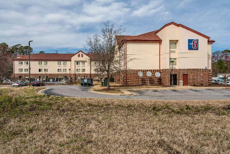 Motel 6 Rocky Mount