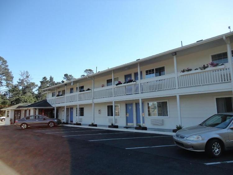 Motel 6 Monterey Downtown