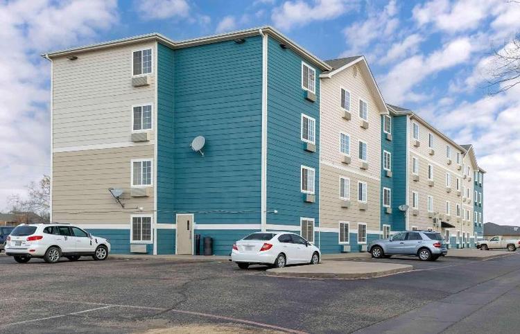 Woodspring Suites Lubbock West