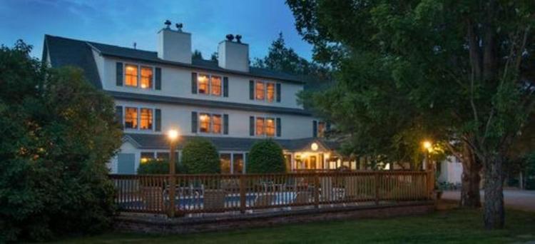 Inn At Ellis River