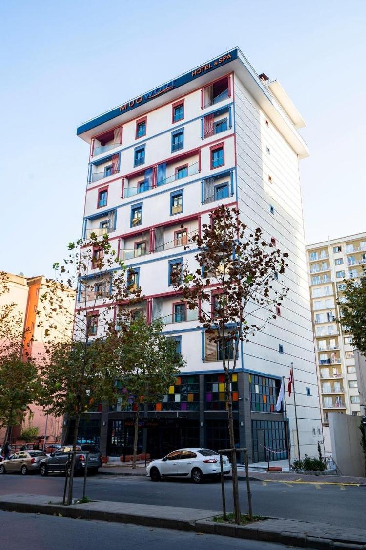 Mugwort Hotel & Spa