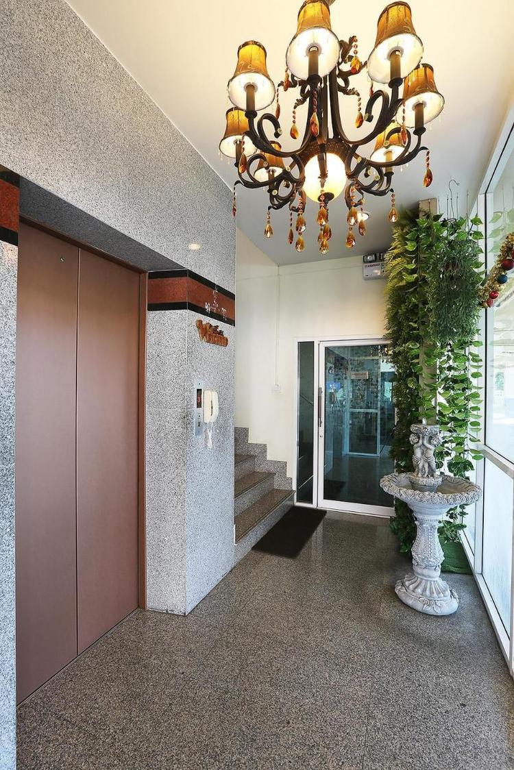 V Place Residence