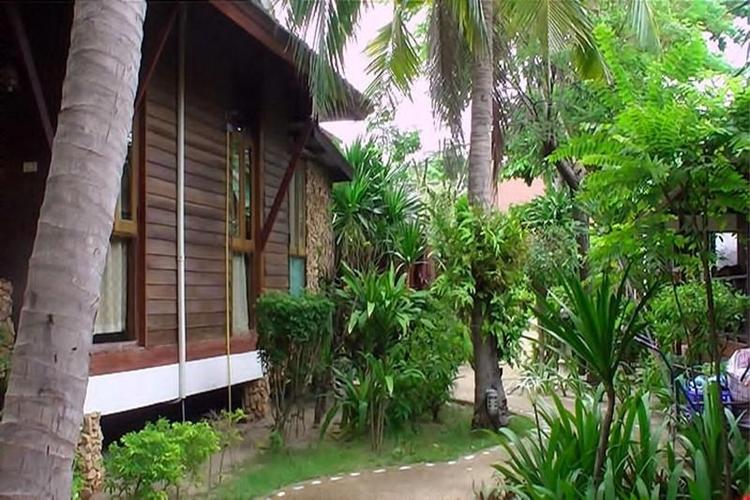 Utopia Resort