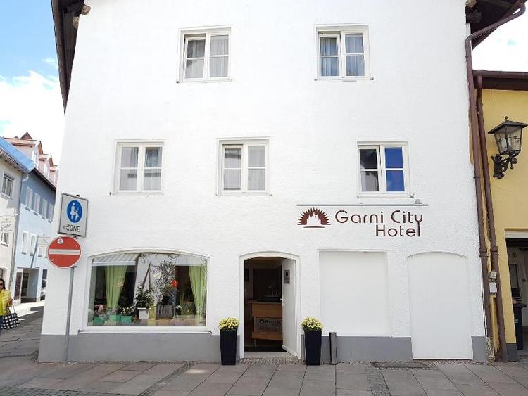 Garni City Hotel