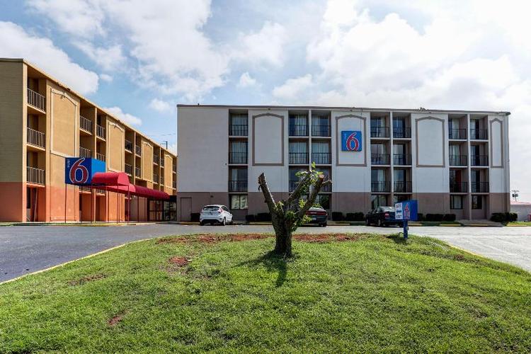 Motel 6 Jackson Tn