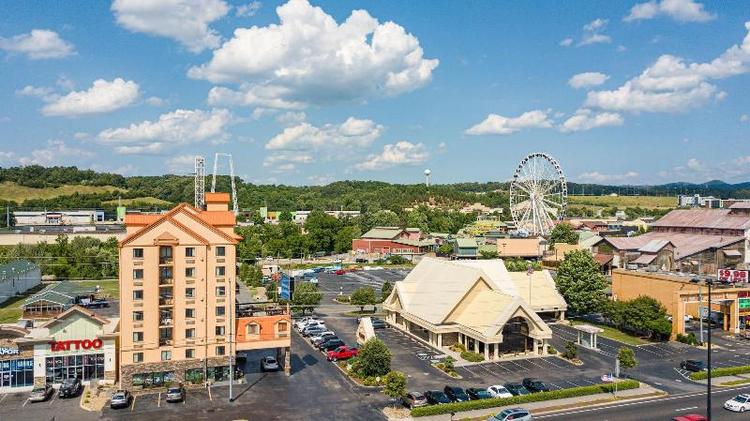 Mountain Vista Inn Suites
