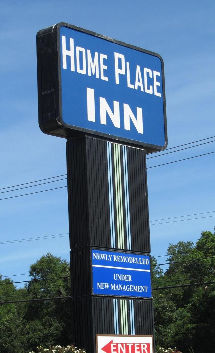 Homeplace Inn
