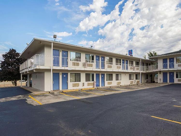 Motel 6 Rochester Mn