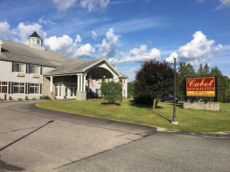 Cabot Inn Suites