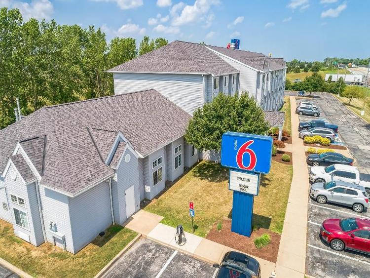 Motel 6 Sandusky Huron