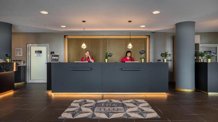 Holiday Inn - the niu, Ridge Halle Central Station