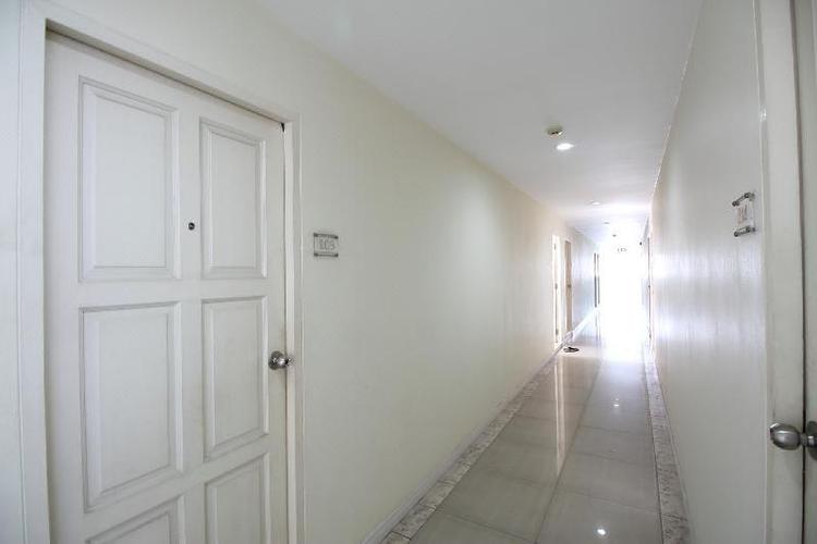 Meesook Residence