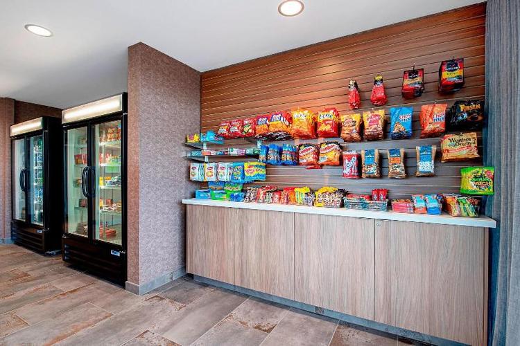 Fairfield Inn & Suites By Marriott Duluth Waterfro