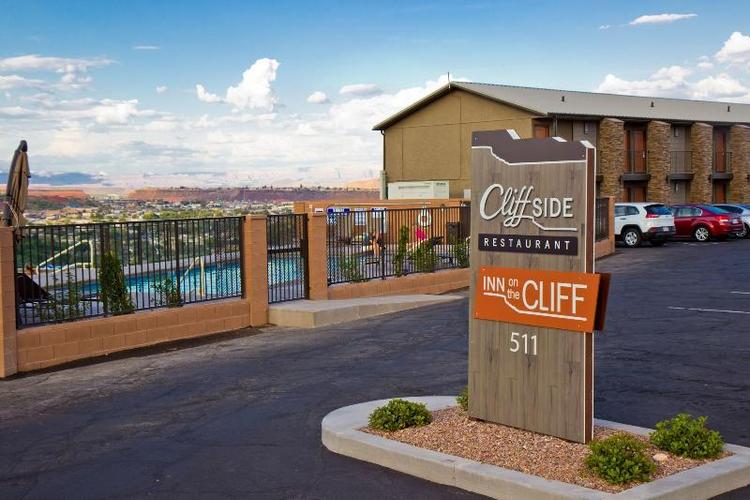 Inn On The Cliff