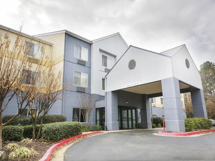 Quality Inn & Suites Jackson
