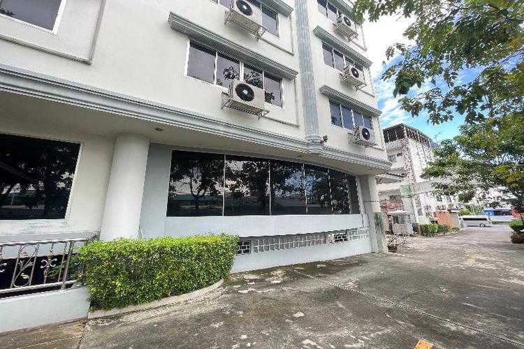 Ntk Residence