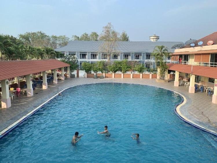 Homeland Resort