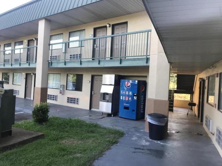 Western Motel