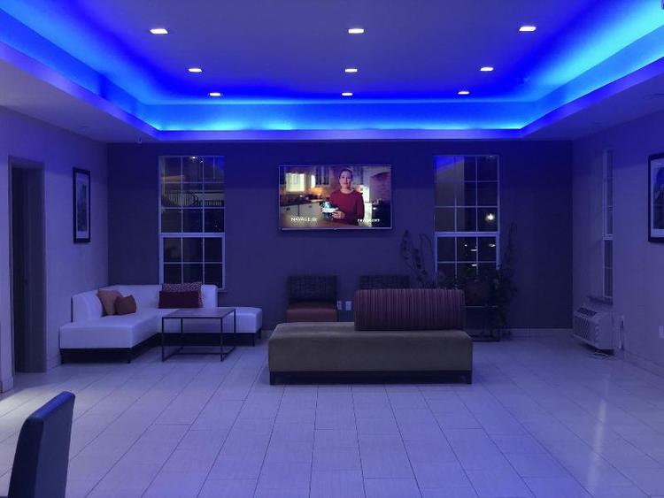 Catoosa Inn & Suites