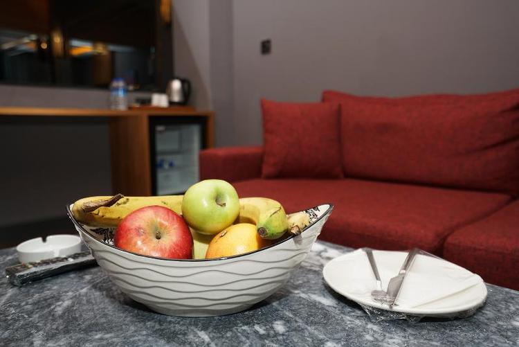 Eagle Palace Suites
