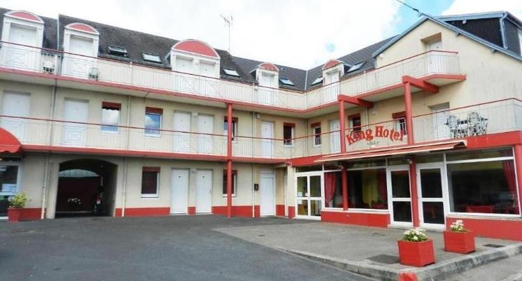 King Hôtel to Hotel Eisenhower