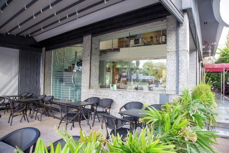 Malak Hotel