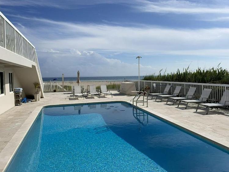 Le Cabanon Motel