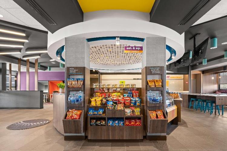 Tru by Hilton Portland Airport