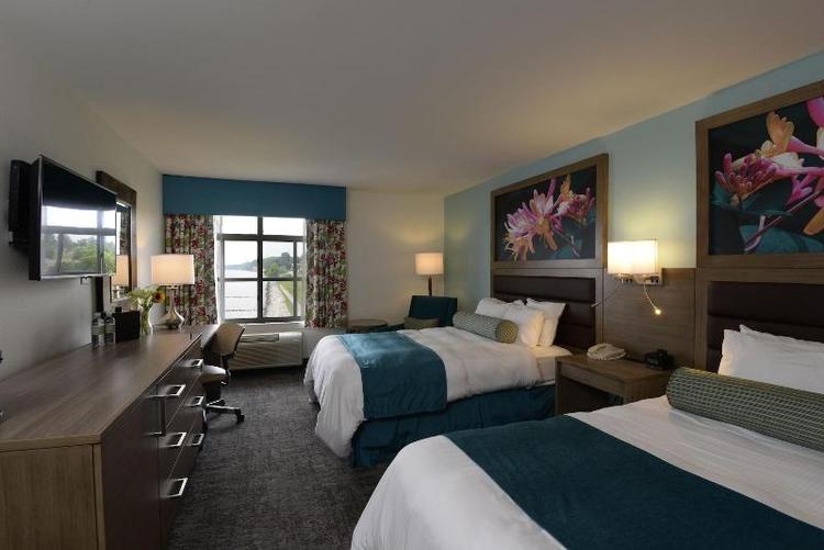 Rod 'N' Reel Resort