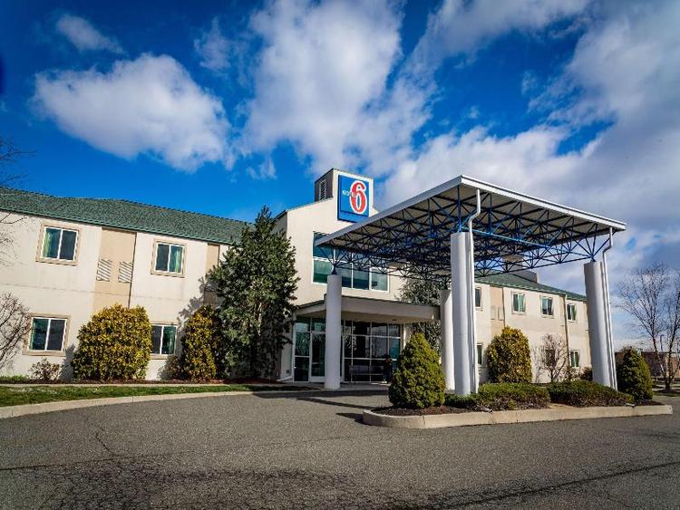 Motel 6 Pottstown, PA