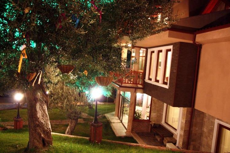 Aeneas Hotel