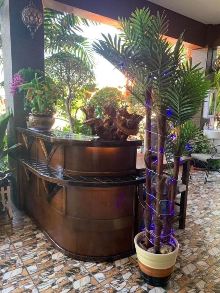 Lert Sri Hotel
