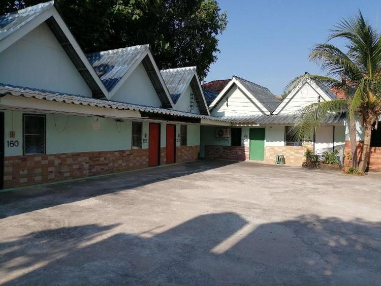 Kanjana Resort