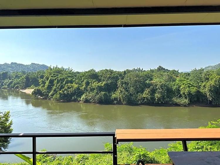 Kwainoy Riverpark & Resort